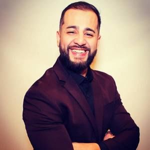 Meet your Posher, Espinoza
